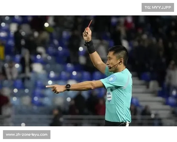 2025年世俱杯中国裁判马宁傅明展现荣耀助力国际赛事 2025年世俱杯中国裁判马宁傅明展现荣耀助力国际赛事