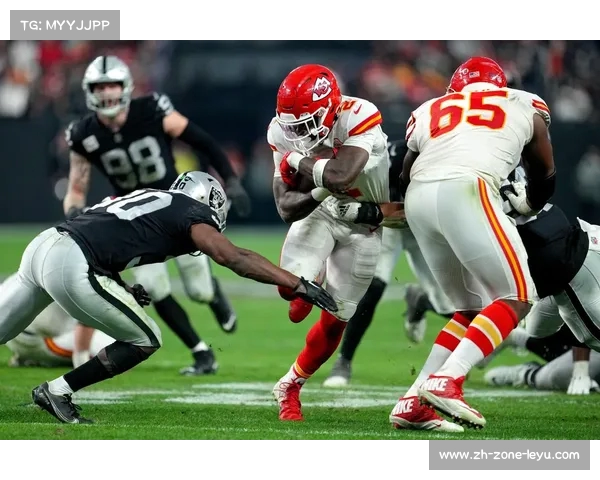 布雷迪与马霍姆斯谁更强 NFL现役十大巨星的对决分析 布雷迪与马霍姆斯谁更强 NFL现役十大巨星的对决分析