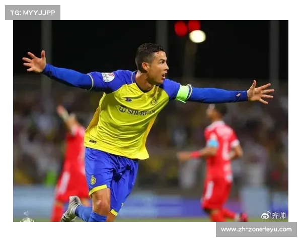 C罗戴墨镜穿队服抵达伊朗机场备战亚冠首秀引发热议 C罗戴墨镜穿队服抵达伊朗机场备战亚冠首秀引发热议